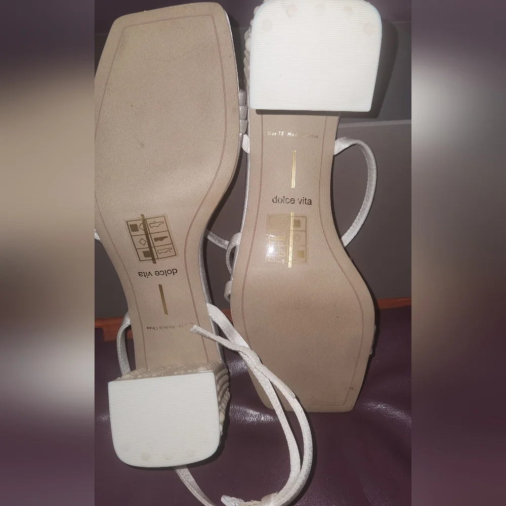 NWB Dolce Vita White Pearl‑Heel Satin Block Heels~ Size 7.5W | MSRP $140 - Picture 5 of 5